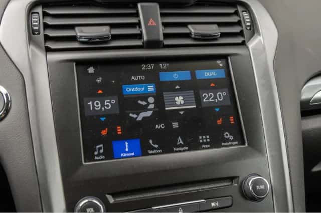Ford Mondeo (2018) thumbnail 11