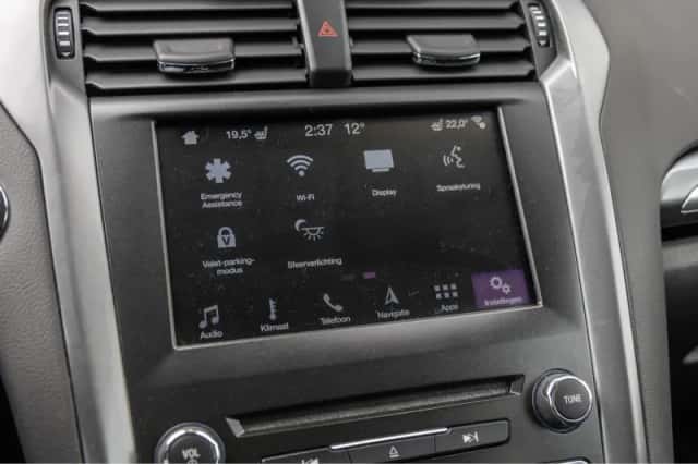Ford Mondeo (2018) thumbnail 17