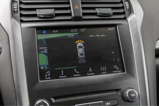 Ford Mondeo (2018) thumbnail 18