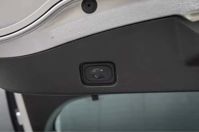 Ford Mondeo (2018) thumbnail 24