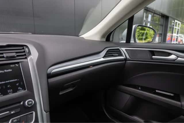 Ford Mondeo (2018) thumbnail 35