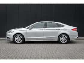 Ford Mondeo (2018) thumbnail 5