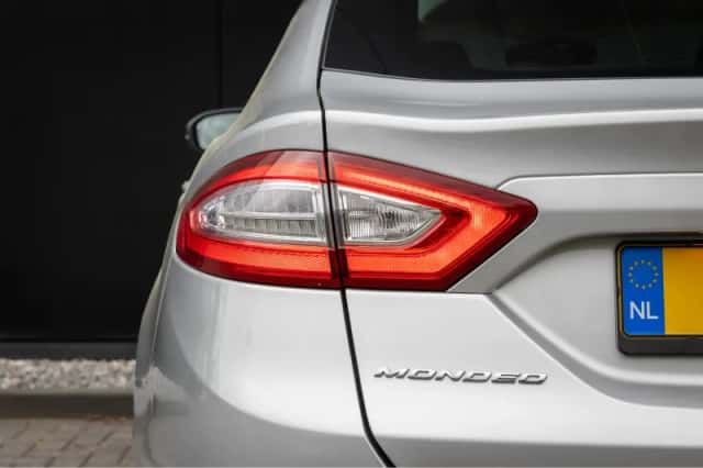 Ford Mondeo (2018) thumbnail 41