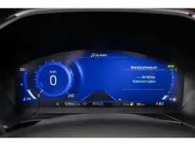 Ford Kuga (2023) thumbnail 12