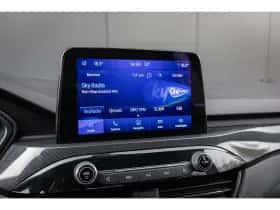 Ford Kuga (2023) thumbnail 15