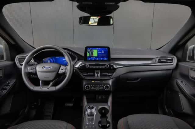 Ford Kuga (2023) thumbnail 21