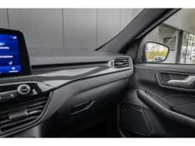 Ford Kuga (2023) thumbnail 24