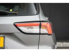 Ford Kuga (2023) thumbnail 43