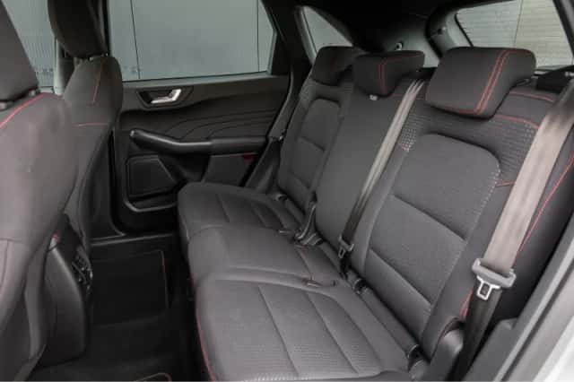 Ford Kuga (2023) thumbnail 8