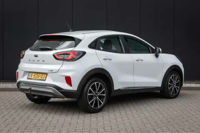 Ford Puma (2021) thumbnail 2
