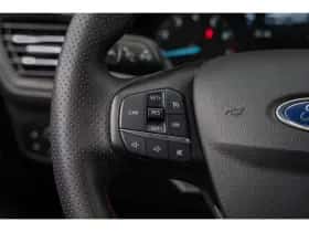 Ford Focus (2022) thumbnail 18