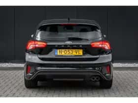 Ford Focus (2022) thumbnail 5