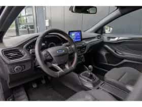Ford Focus (2022) thumbnail 8