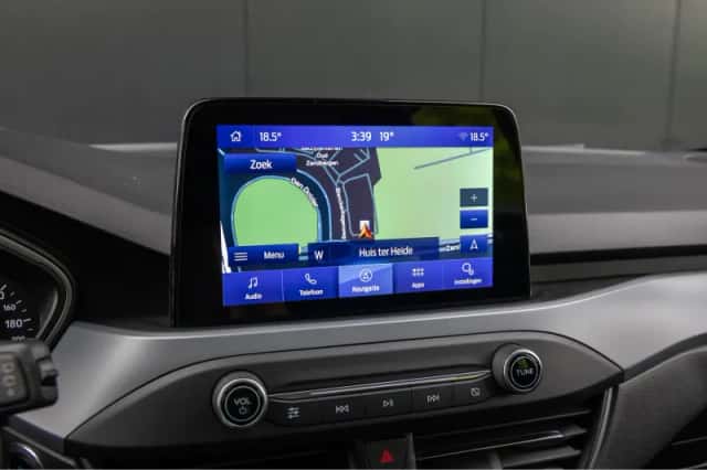 Ford Focus (2022) thumbnail 18