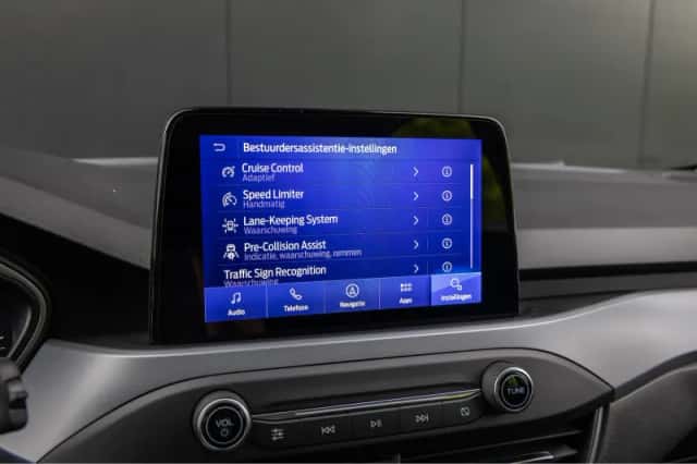 Ford Focus (2022) thumbnail 22