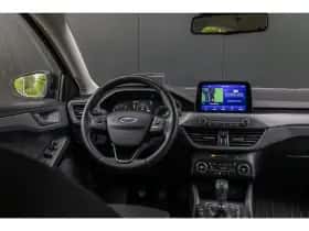Ford Focus (2022) thumbnail 39