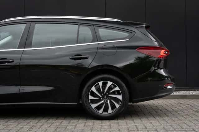 Ford Focus (2022) thumbnail 47