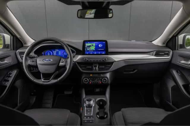 Ford Focus (2022) thumbnail 11