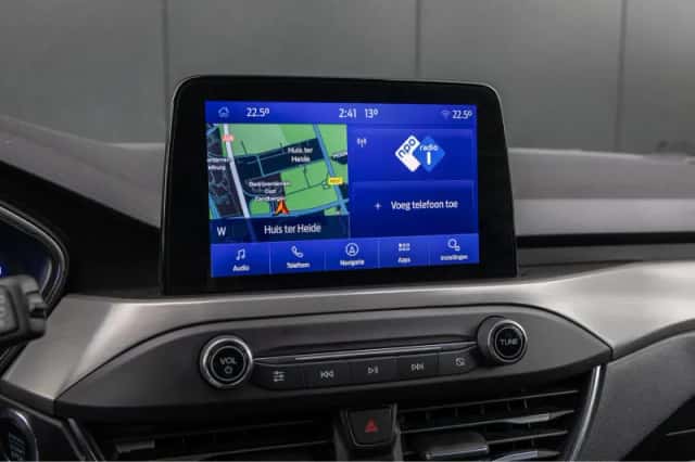 Ford Focus (2022) thumbnail 15