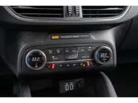 Ford Focus (2022) thumbnail 24