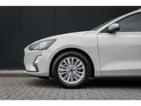 Ford Focus (2022) thumbnail 37