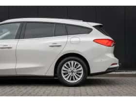 Ford Focus (2022) thumbnail 38