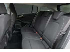 Ford Focus (2022) thumbnail 8