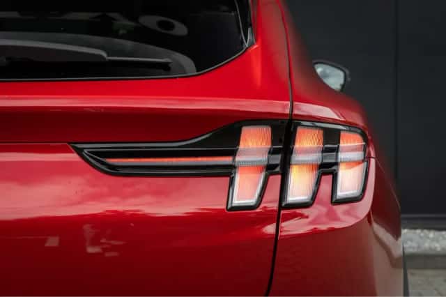 Ford Mustang Mach-E (2024) thumbnail 36