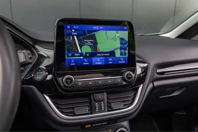 Ford Fiesta (2020) thumbnail 17