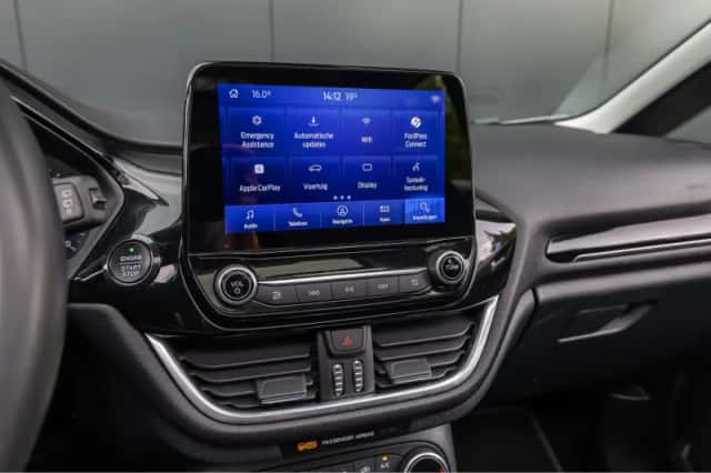 Ford Fiesta (2020) thumbnail 19