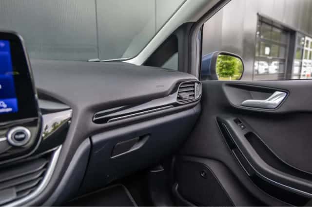 Ford Fiesta (2020) thumbnail 36