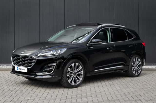 Ford Kuga (2021) thumbnail 1