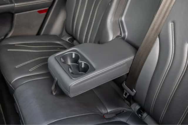 Ford Kuga (2021) thumbnail 13
