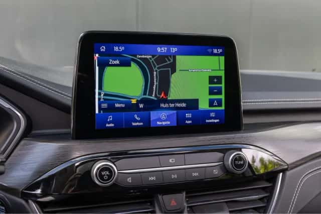 Ford Kuga (2021) thumbnail 22