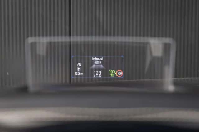 Ford Kuga (2021) thumbnail 32