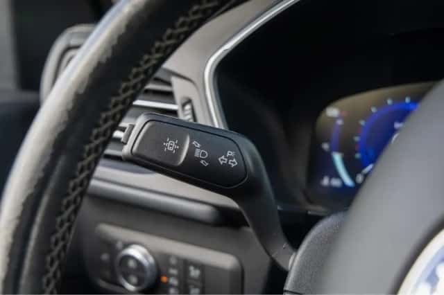 Ford Kuga (2021) thumbnail 38