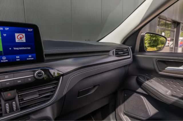 Ford Kuga (2021) thumbnail 47