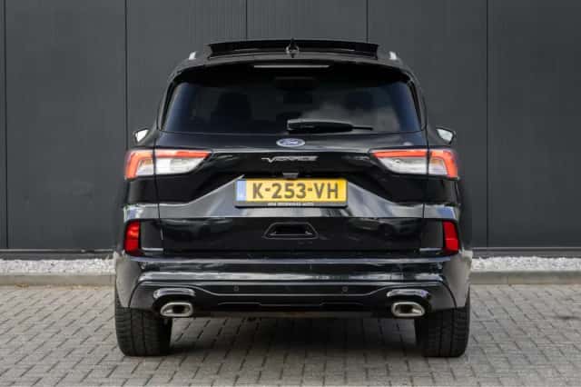 Ford Kuga (2021) thumbnail 7