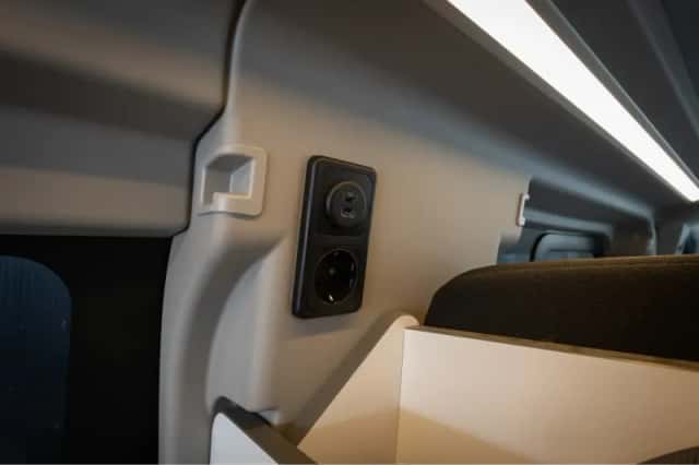 Ford Transit Custom (2025) thumbnail 18
