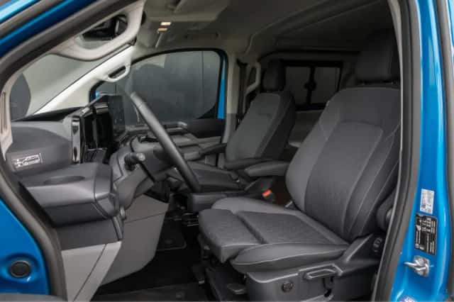 Ford Transit Custom (2025) thumbnail 3