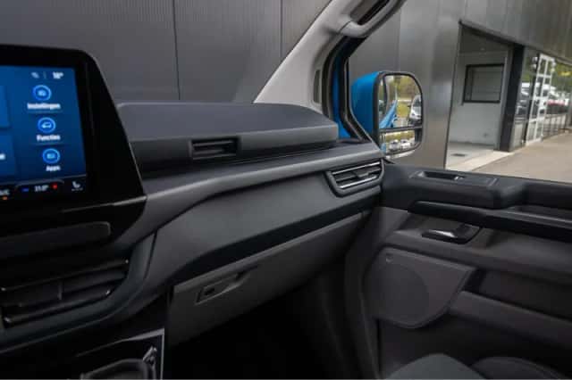 Ford Transit Custom (2025) thumbnail 50
