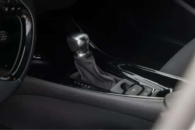 Toyota C-HR (2022) thumbnail 19