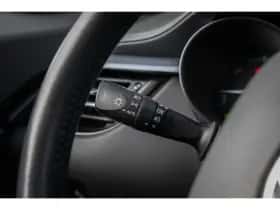 Toyota C-HR (2022) thumbnail 25