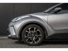 Toyota C-HR (2022) thumbnail 35