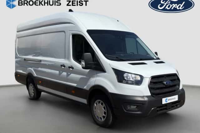 Ford Transit (2024) thumbnail 2