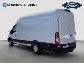 Ford Transit (2024) thumbnail 3
