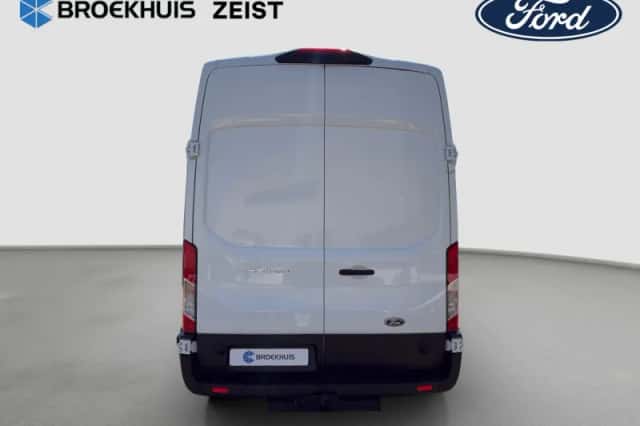 Ford Transit (2024) thumbnail 9