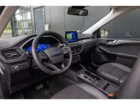Ford Kuga (2023) thumbnail 14