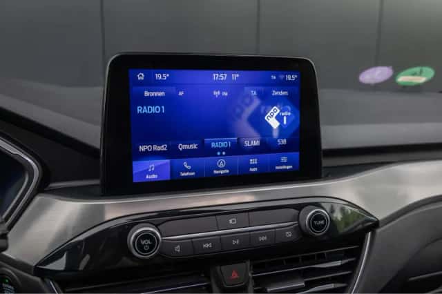 Ford Kuga (2023) thumbnail 19