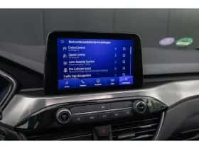 Ford Kuga (2023) thumbnail 25